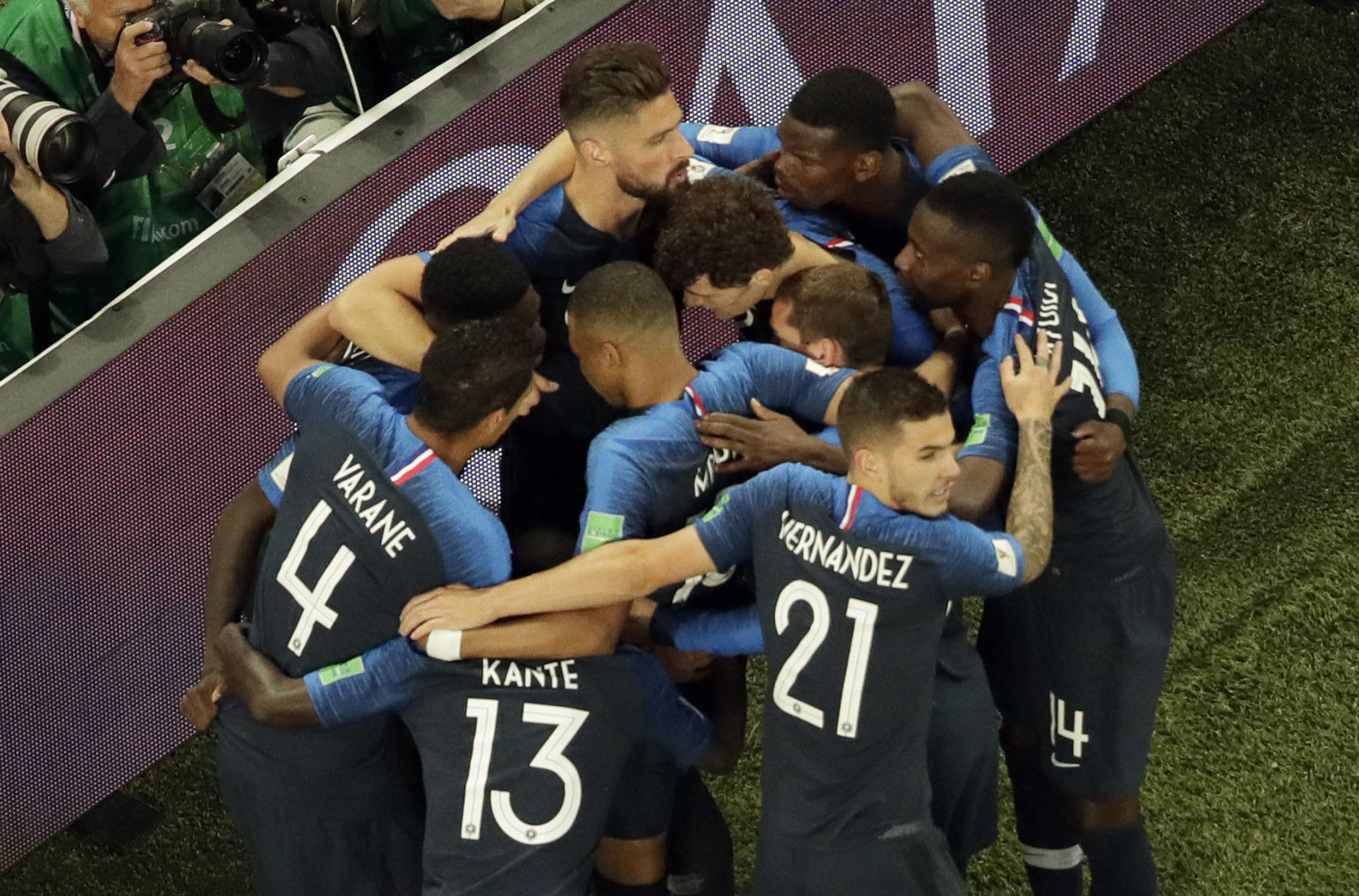 France scores